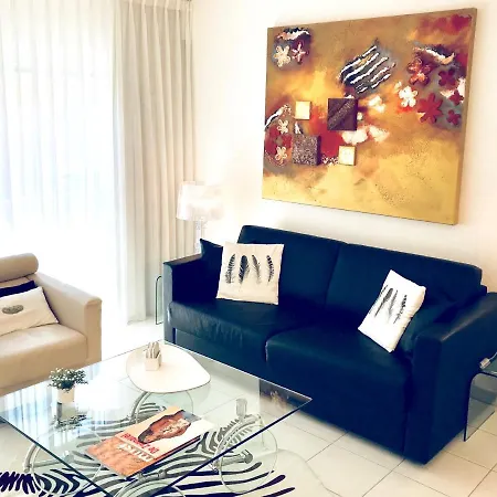 Διαμέρισμα Luxury 204 Adult Only *
